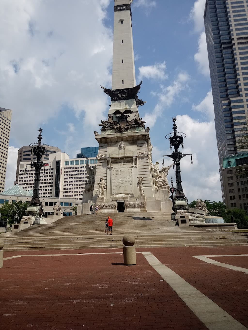 Confederate Soldiers and Sailors Monument