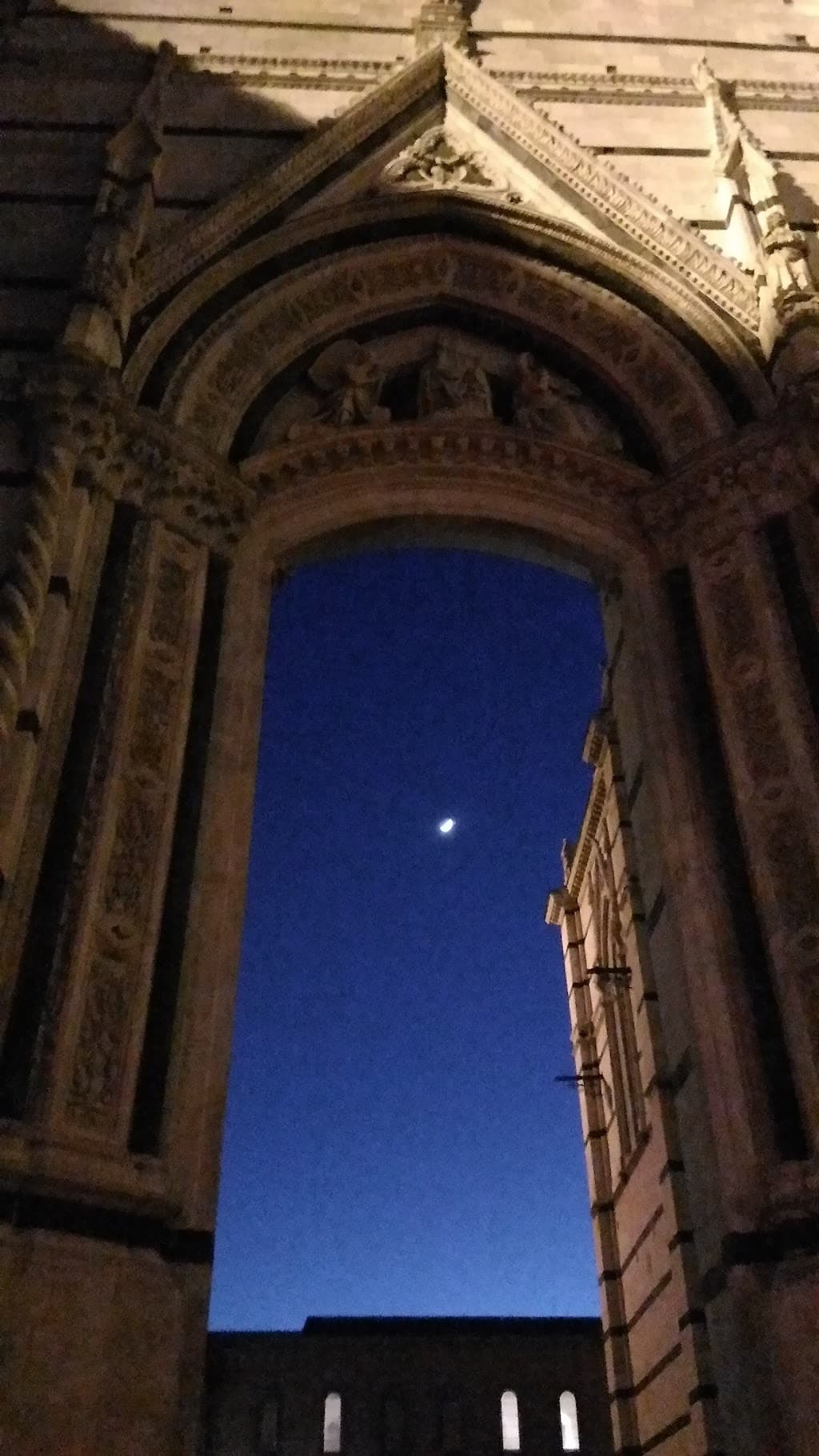 Piazza Jacopo della Quercia