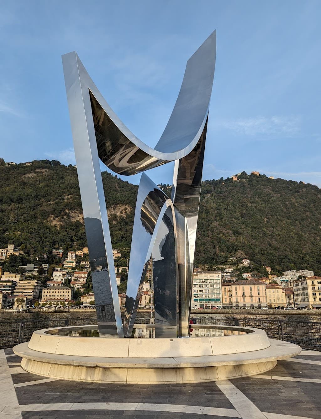 Monument Life Electric