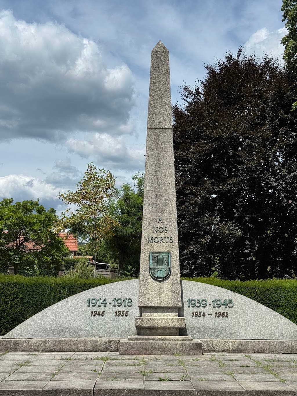Ehrenmal "A nos morts"
