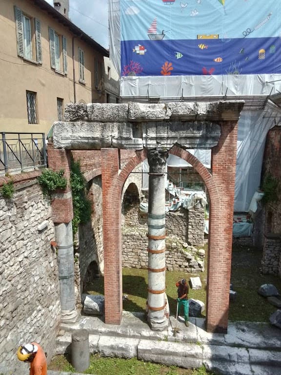 Piazza del Foro