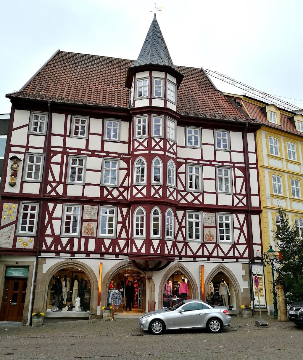 Unterm Heilig Kreuz