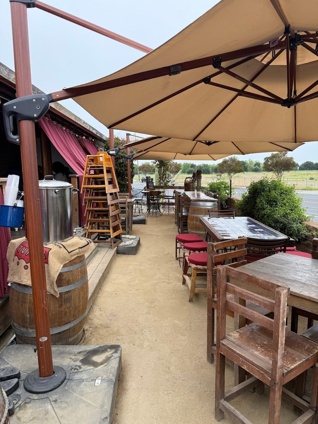 La Cheve Bakery and Brews
