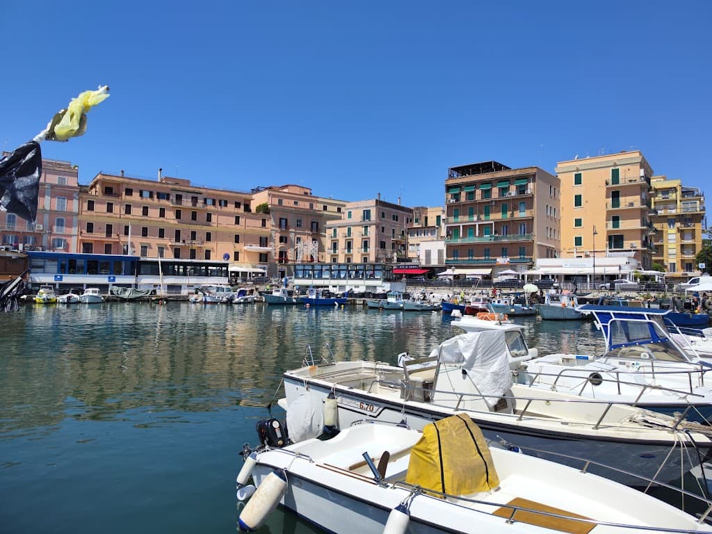 Porto di Anzio