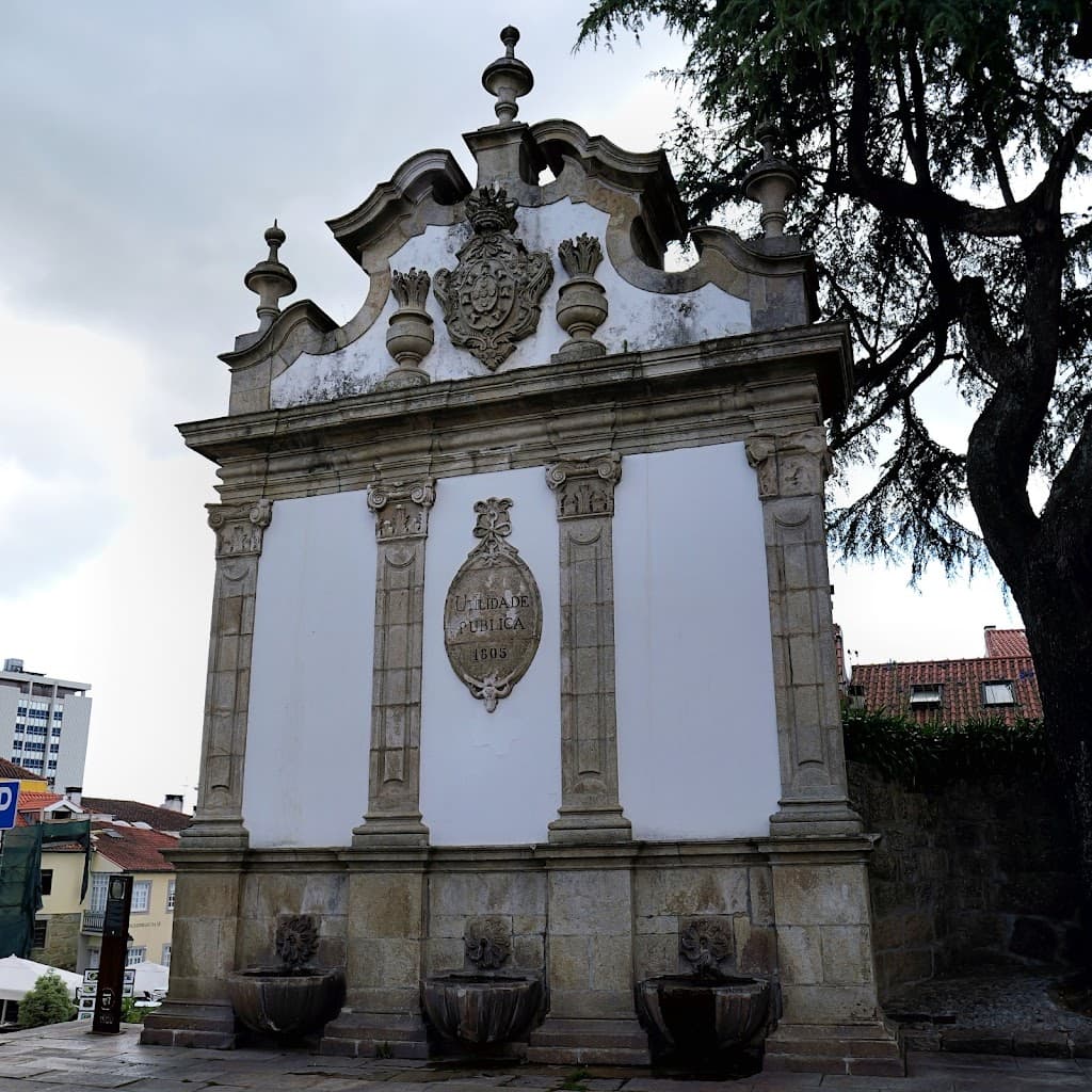 Fonte das Três Bicas