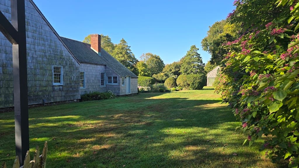 Halsey House & Garden