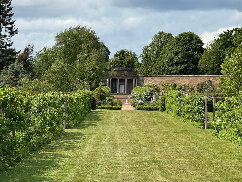 Amisfield Walled Garden