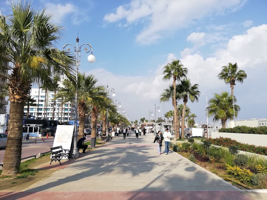 Finikoudes Promenade