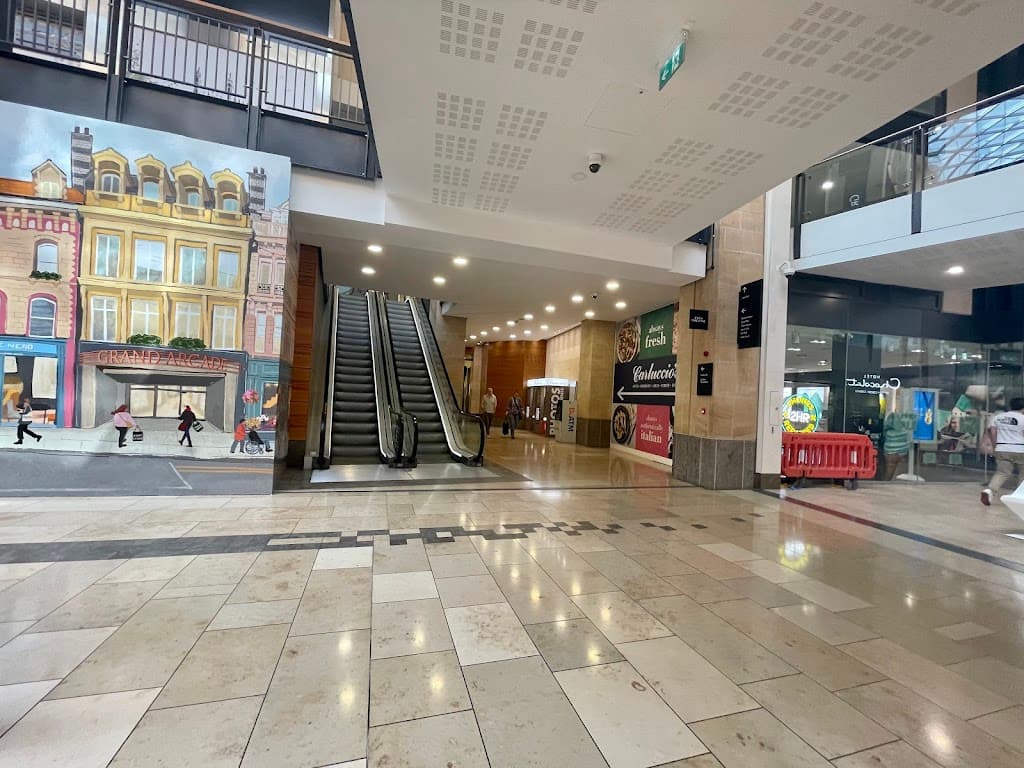 Grand Arcade