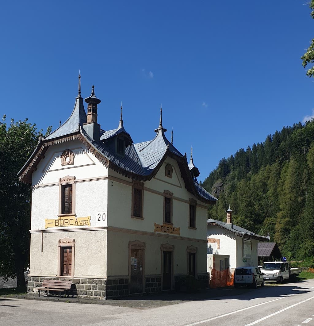 Dolomitenbahn