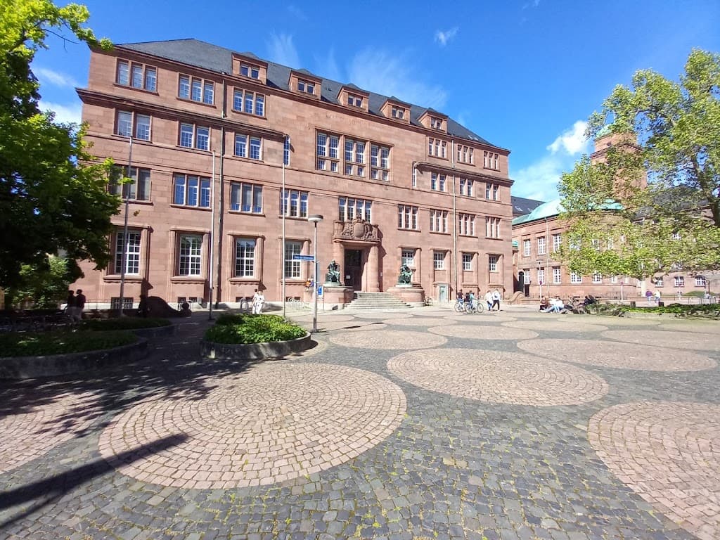 Universität Freiburg