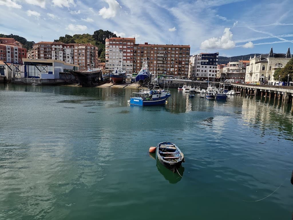Hafengebiet Bermeo