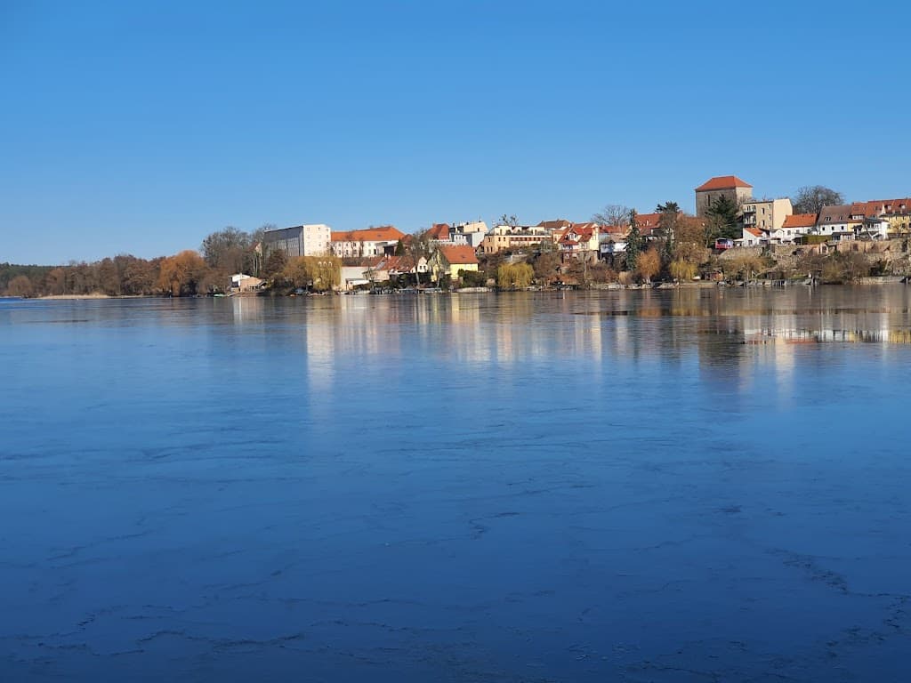 Straussee Fähre