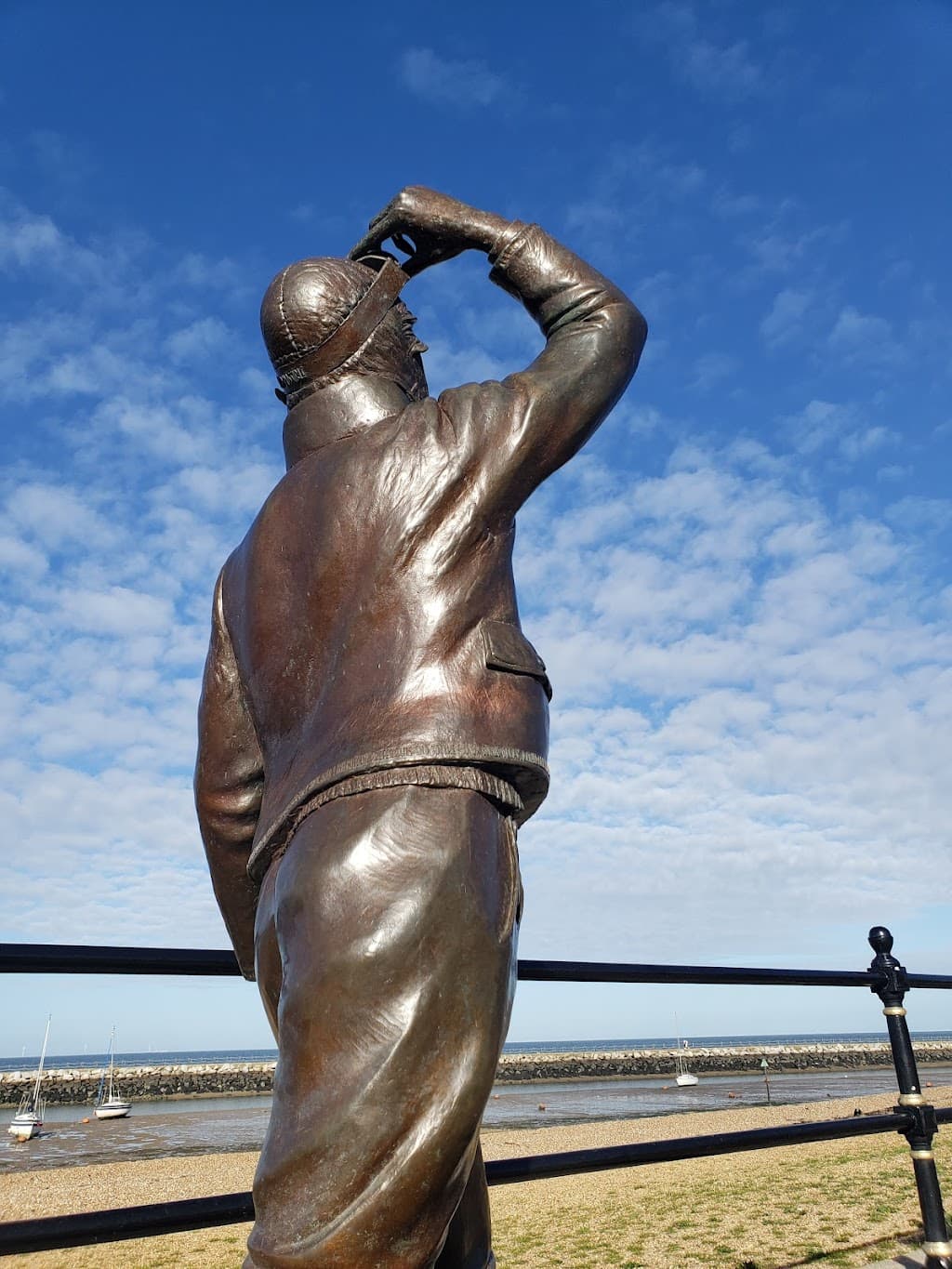 Amy Johnson Statue