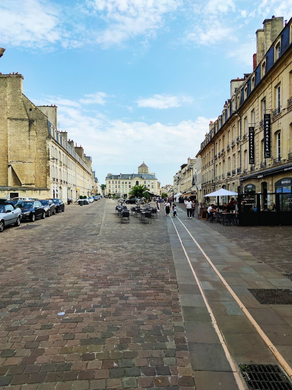 Place Saint-Sauveur