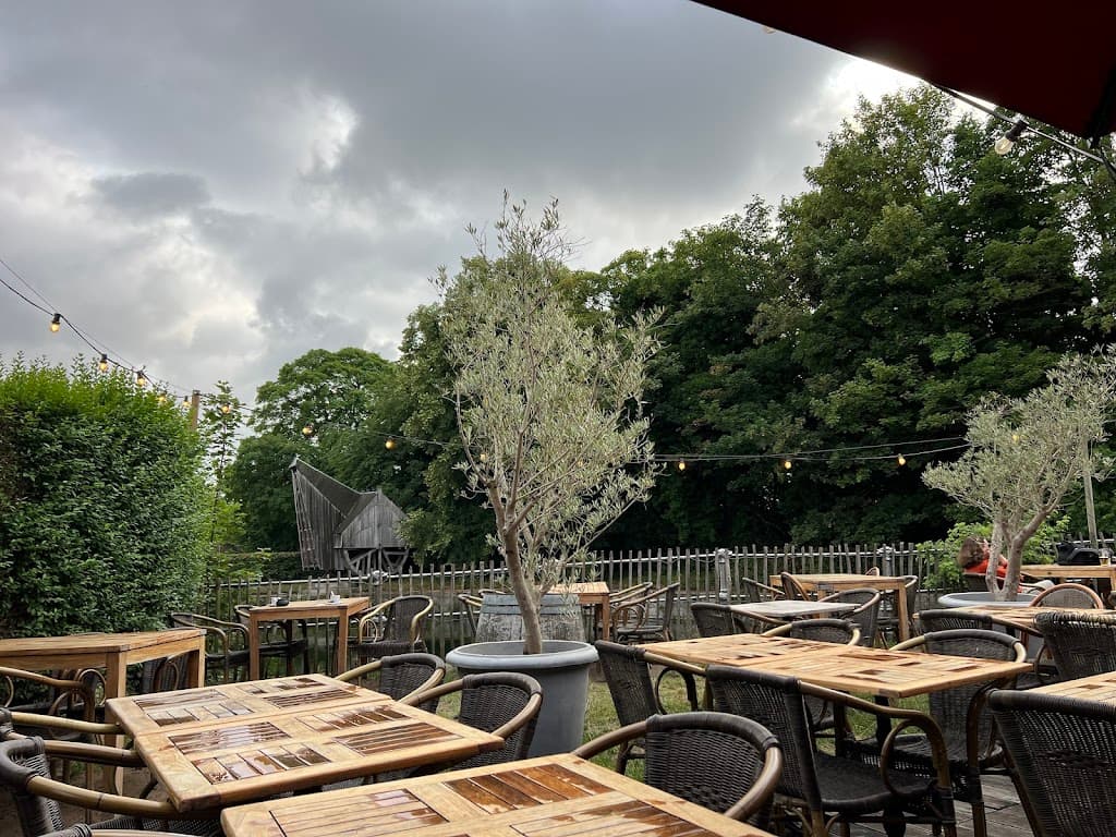 Bistro Du Phare