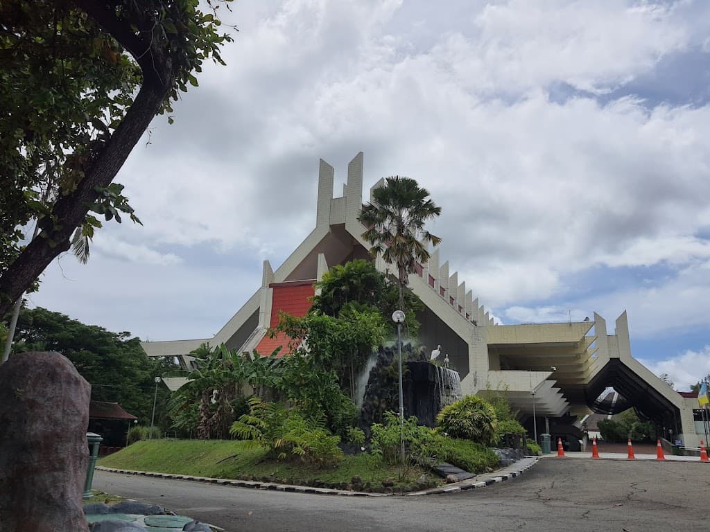 Sabah State Museum & Heritage Village