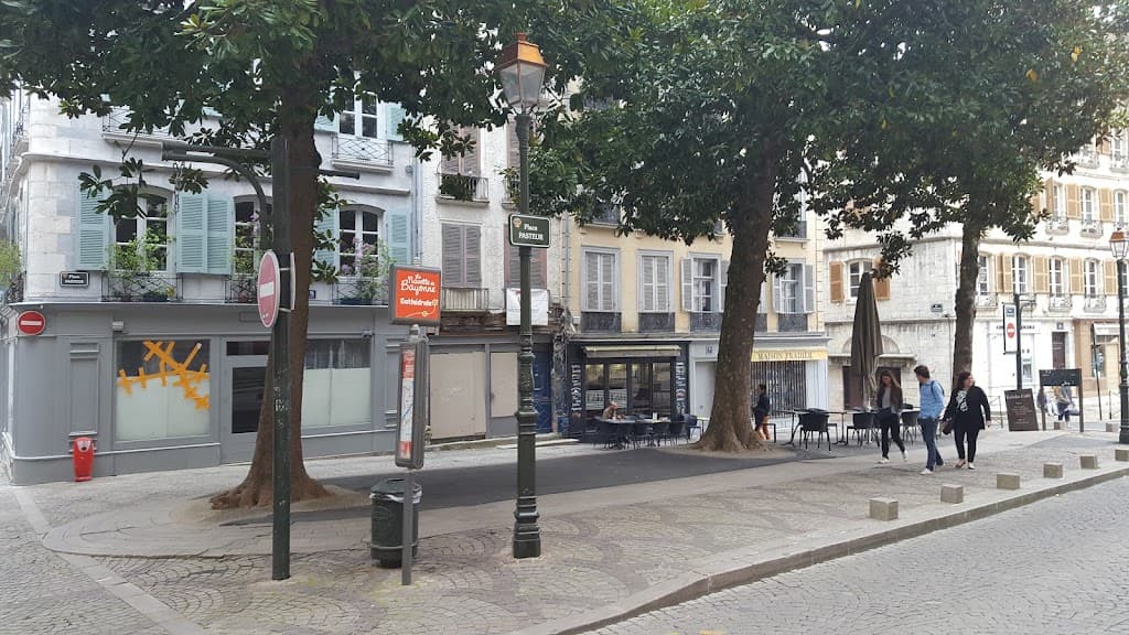 Place Pasteur