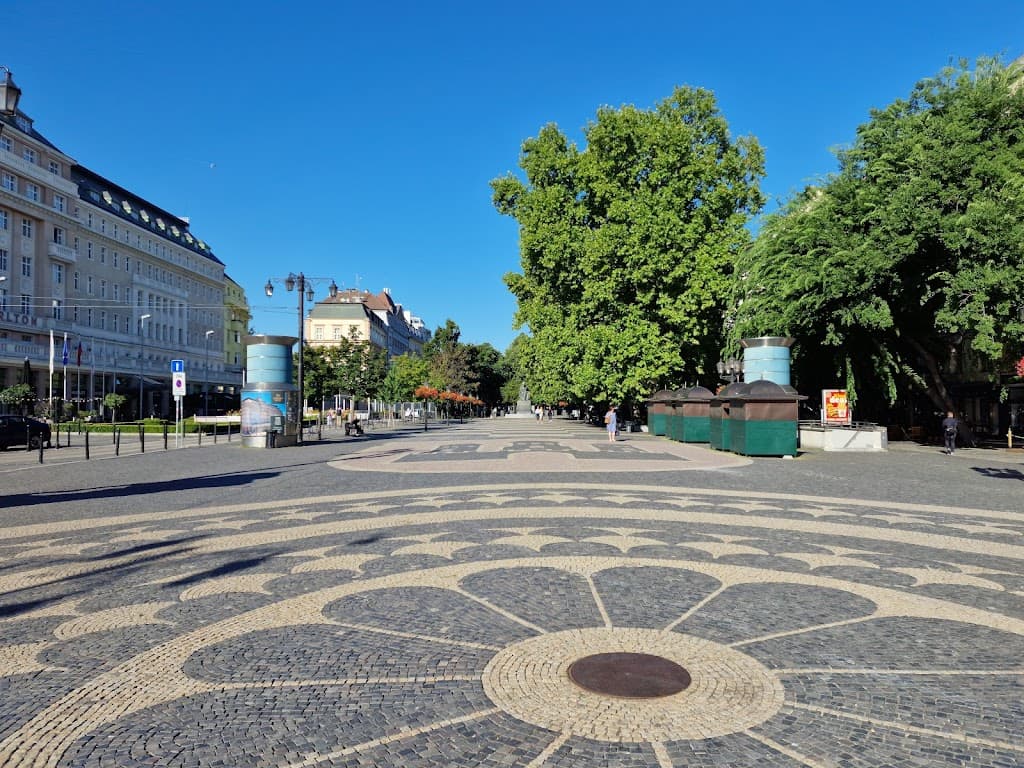 Hviezdoslav-Platz
