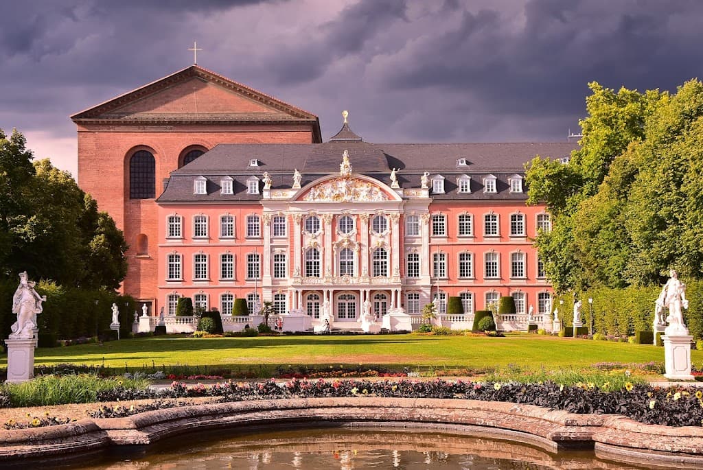 Kurfürstliches Palais