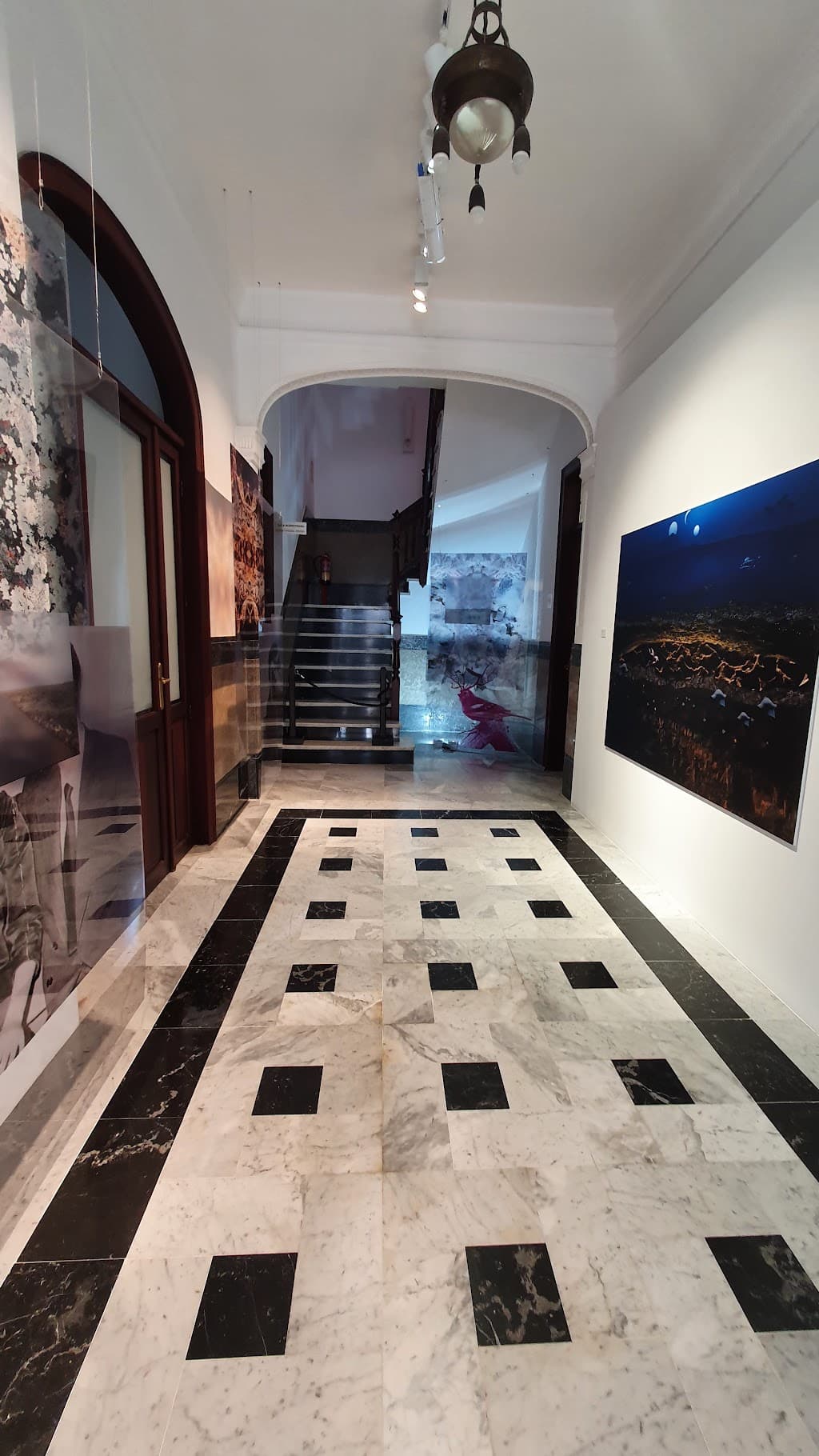 Casa Amarilla