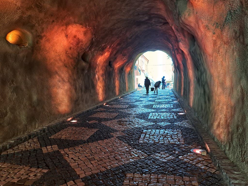 Túnel da Praia