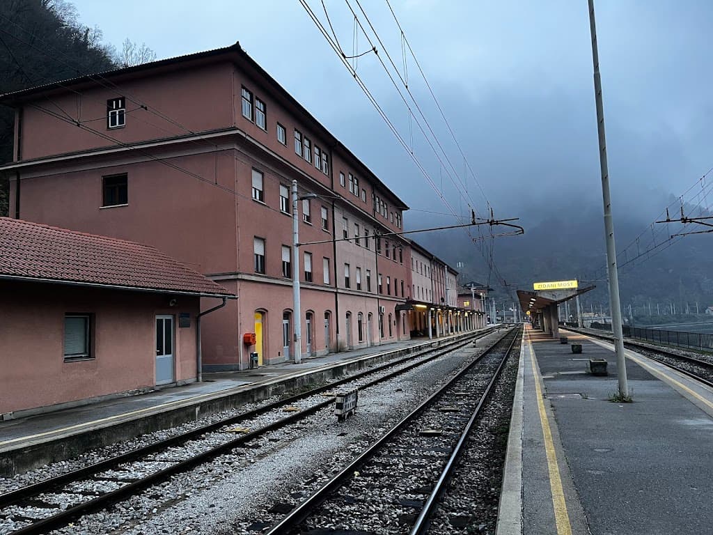 Bahnhof Zidani Most
