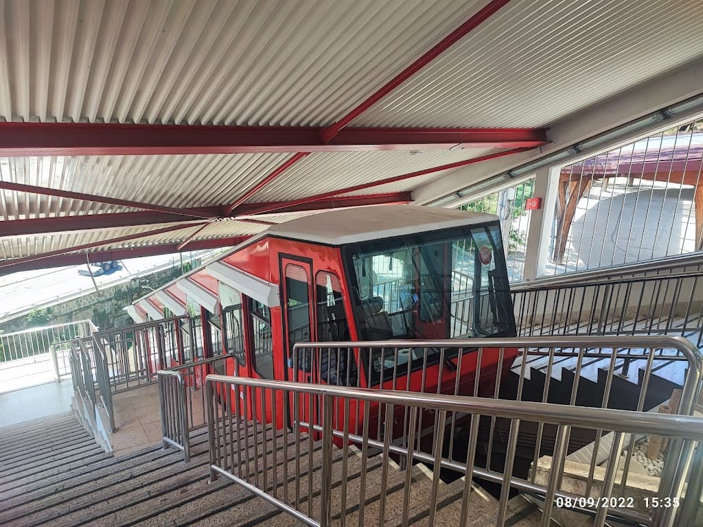 Artxanda-Standseilbahn Talstation