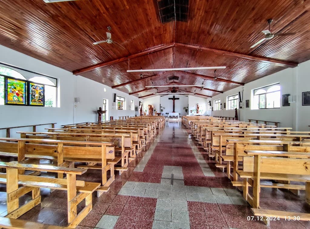 Iglesia Hanga Roa