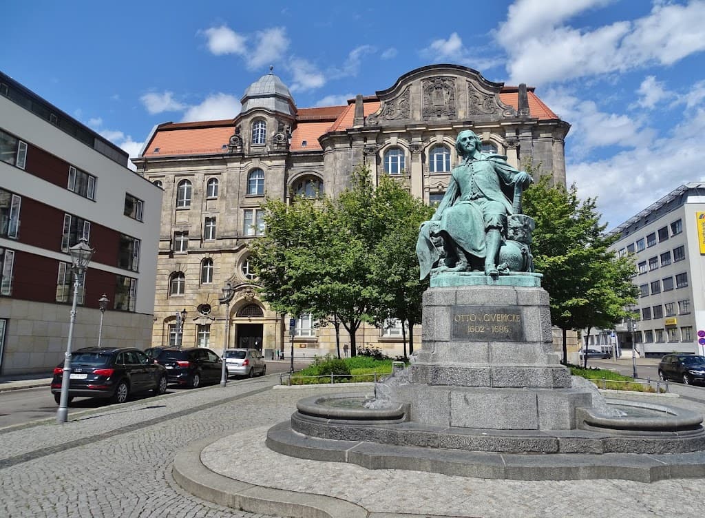 Otto-von-Guericke-Brunnen