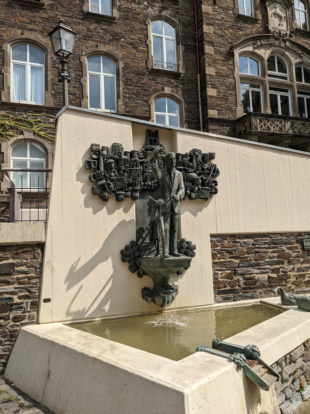 Dr.-Ernst-Willen-Spies-Brunnen
