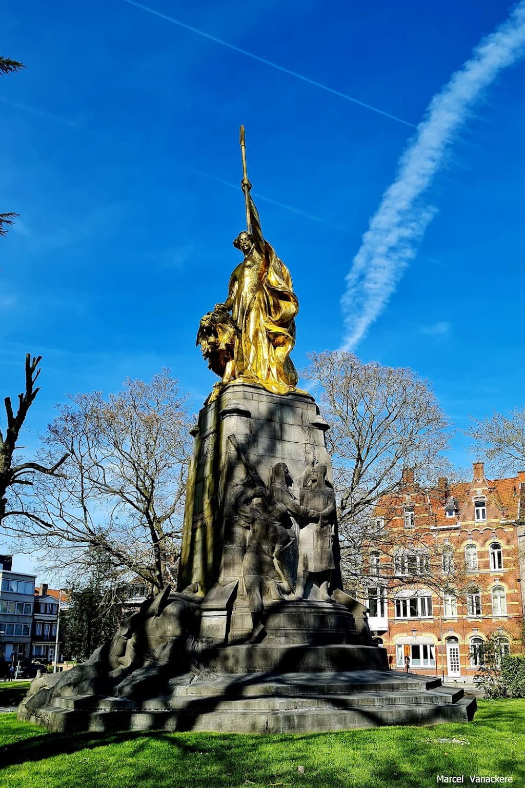 Groeningemonument