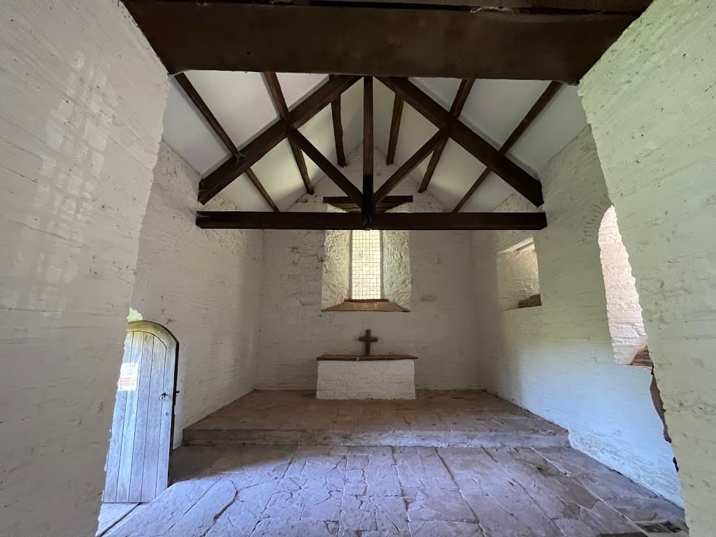 Burgkapelle und Bergfried