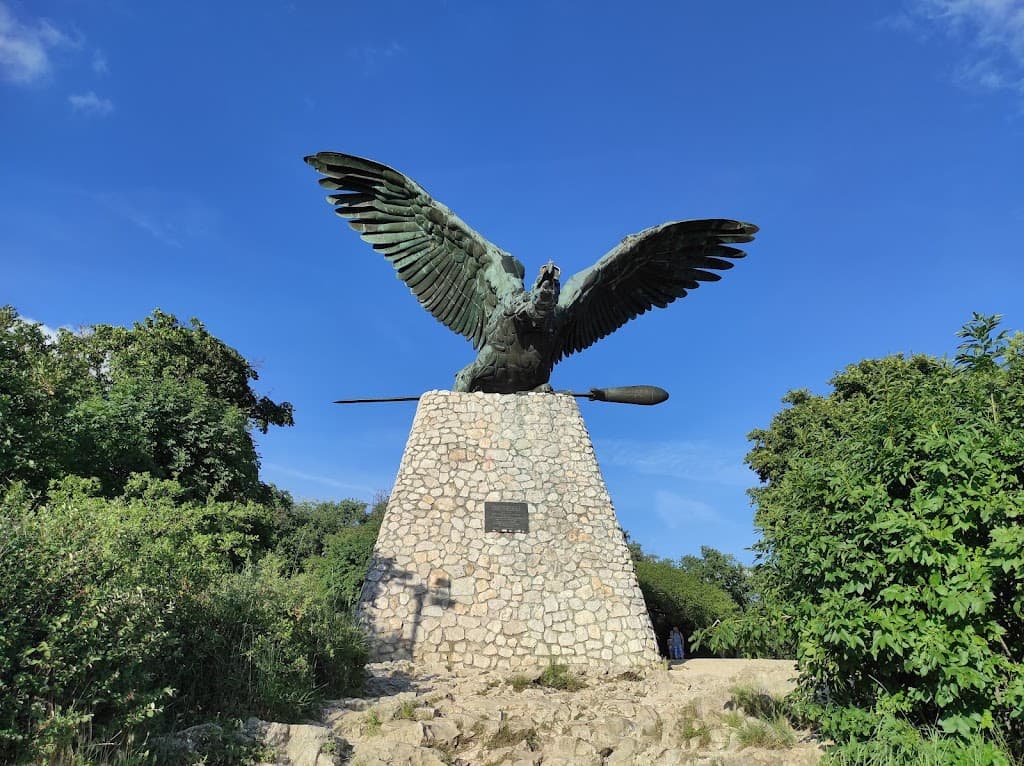 Turul-Denkmal
