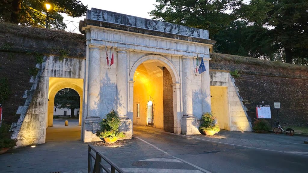 Porta Elisa