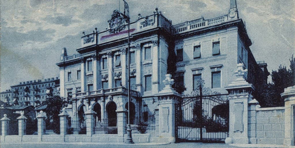 Gouverneurspalast (Guvernerova Palača)