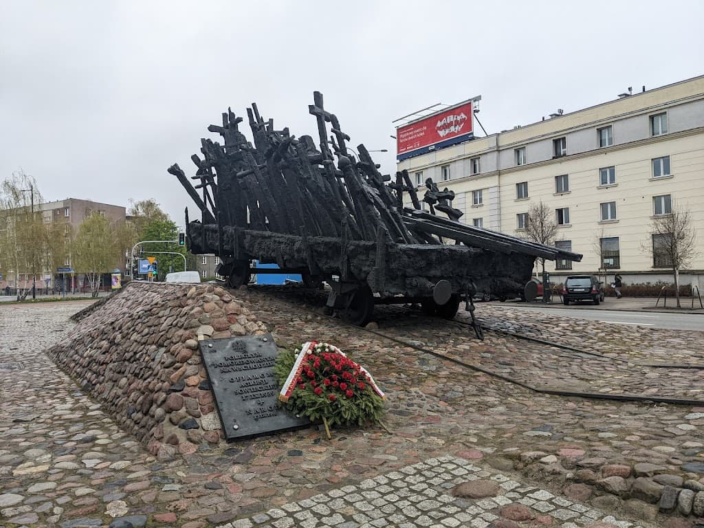 Denkmal für die Helden der Unabhängigkeit Polens