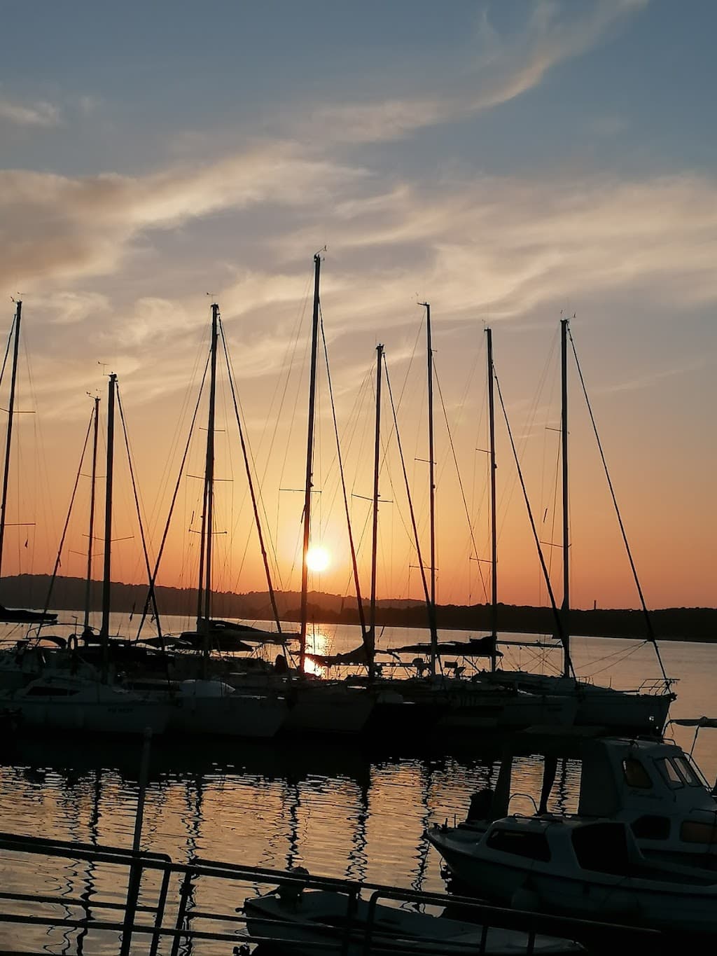 Kleiner Hafen (Mandrač)