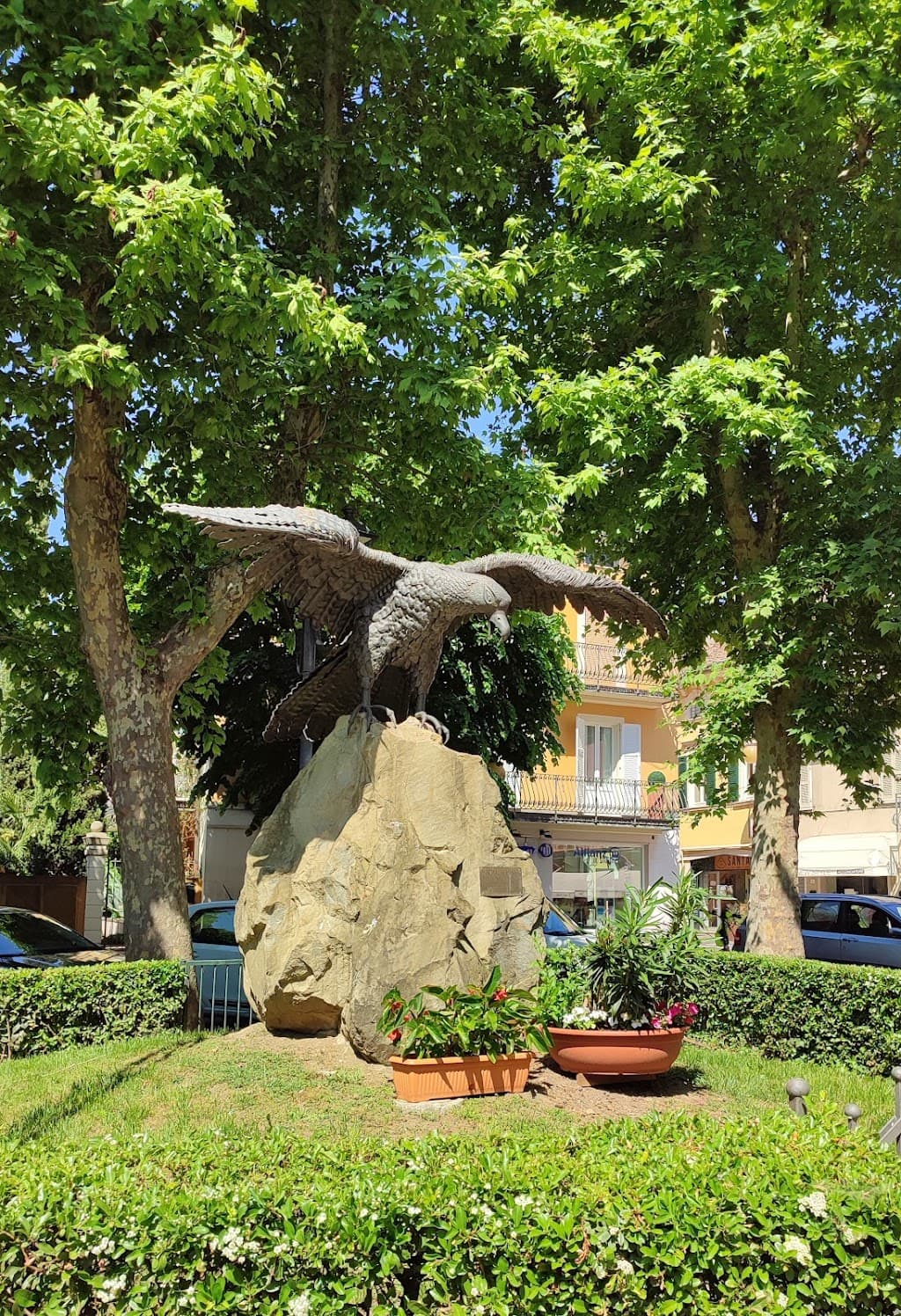 Fontana di Piazza Carducci