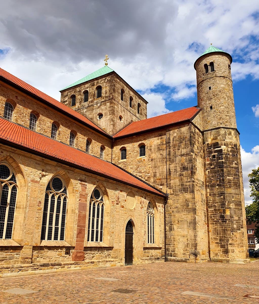 Die zwei Kirchen