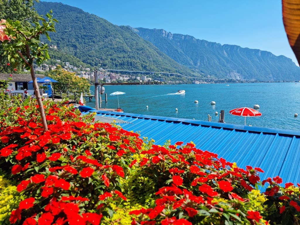 Öffentliches Seebad Montreux