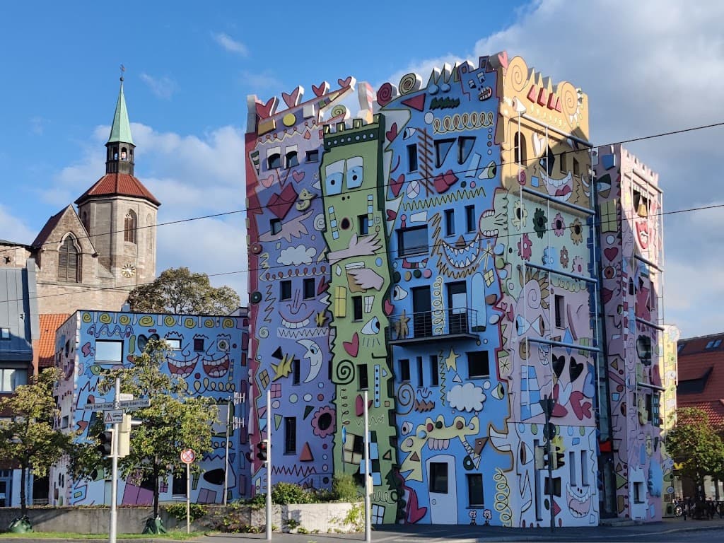 Happy Rizzi Haus