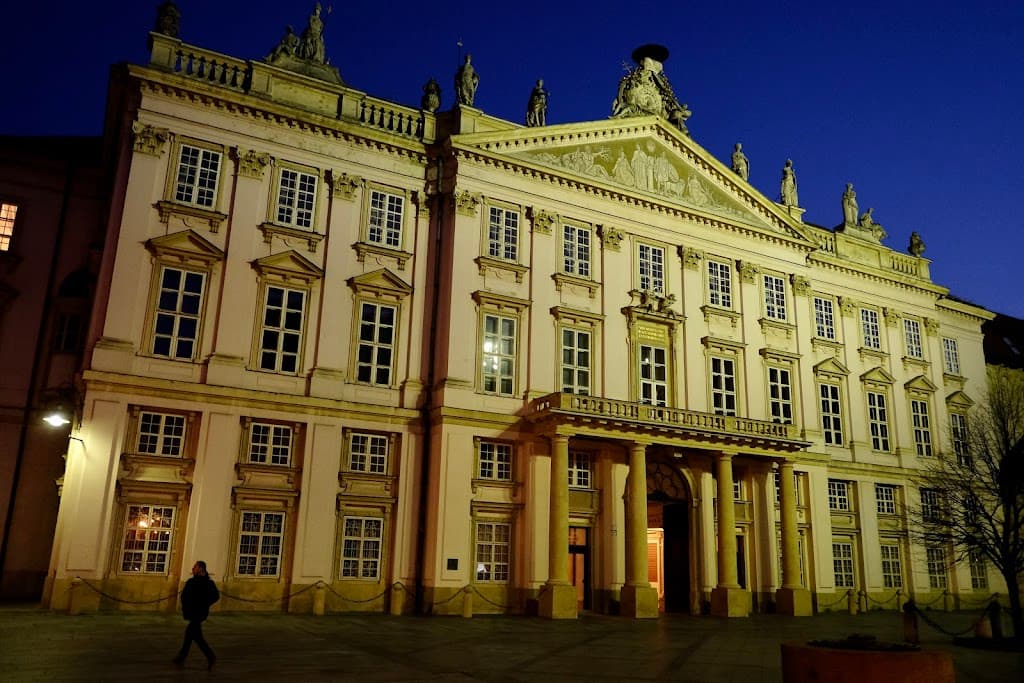 Primatialpalast