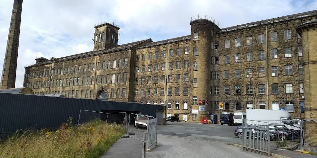 Black Dyke Mills