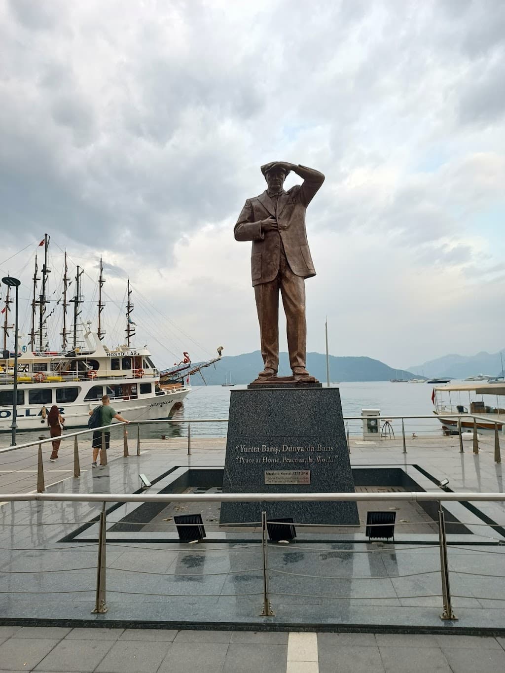 Atatürk Denkmal