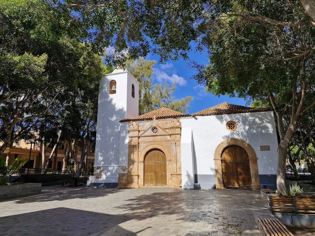 Ayuntamiento de Pájara und Tanque de Agua Pájara