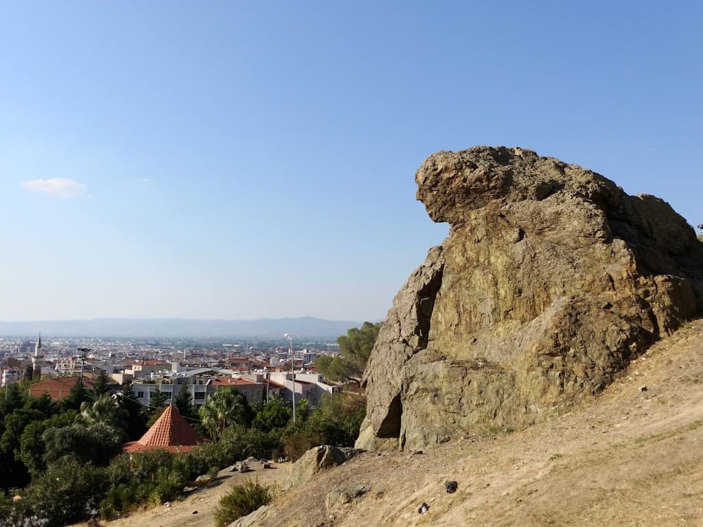 Der Weinende Felsen
