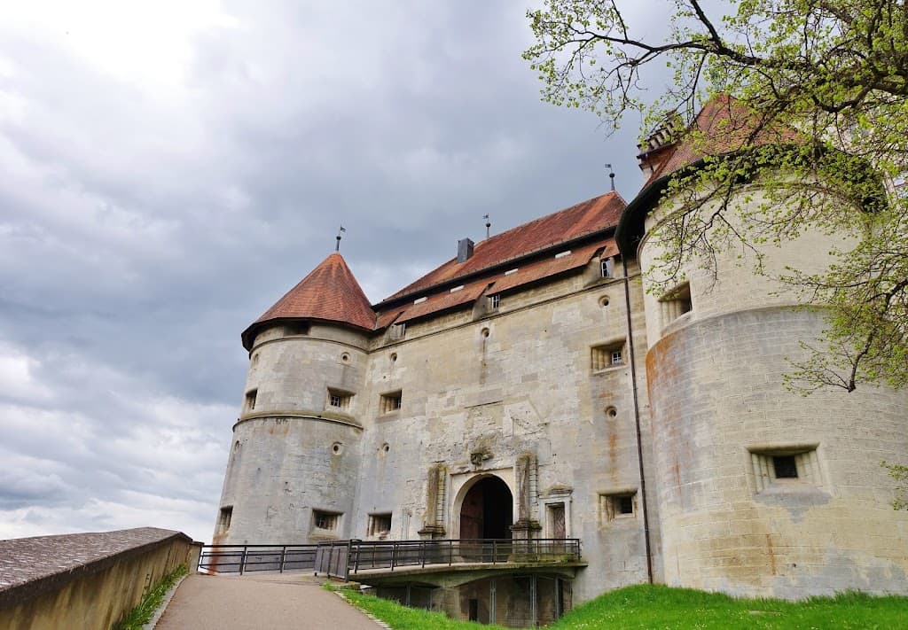 Schloss Hellenstein
