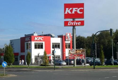 Wachsame Hähnchen