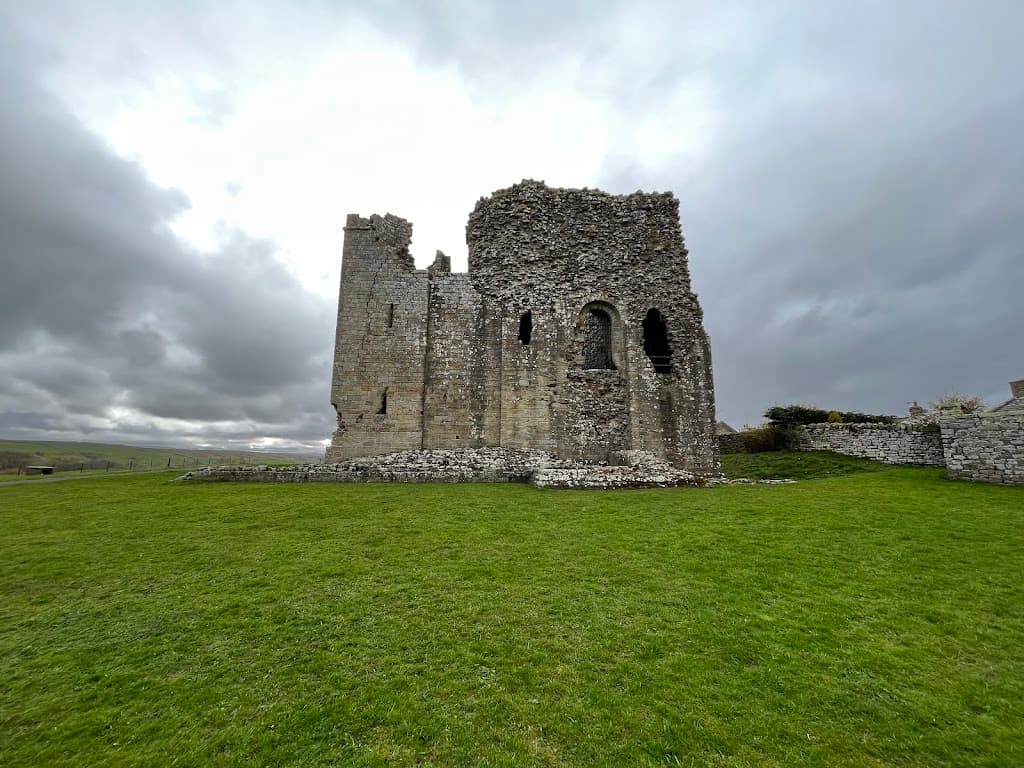 Bowes Castle